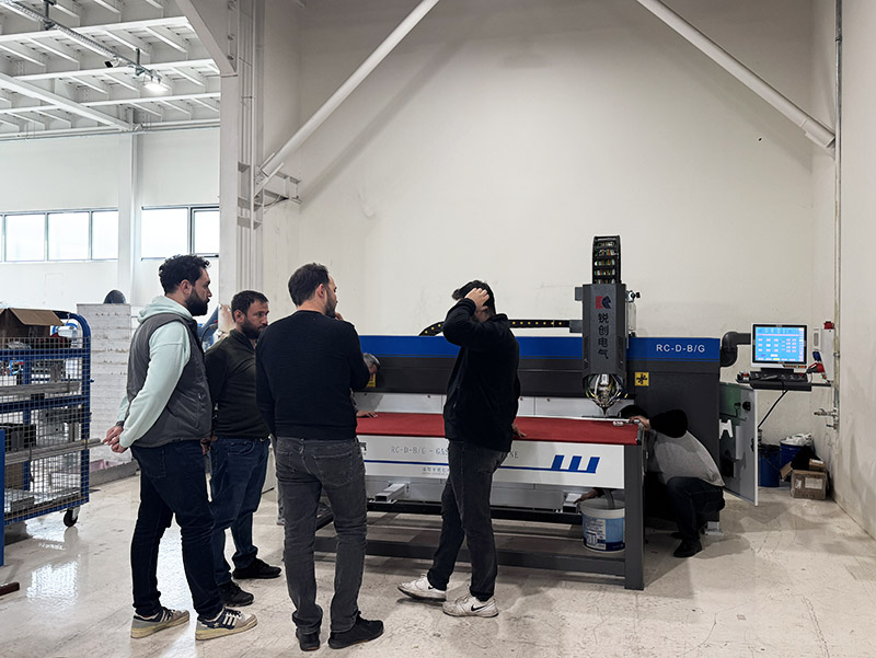 电池盒土耳其客户